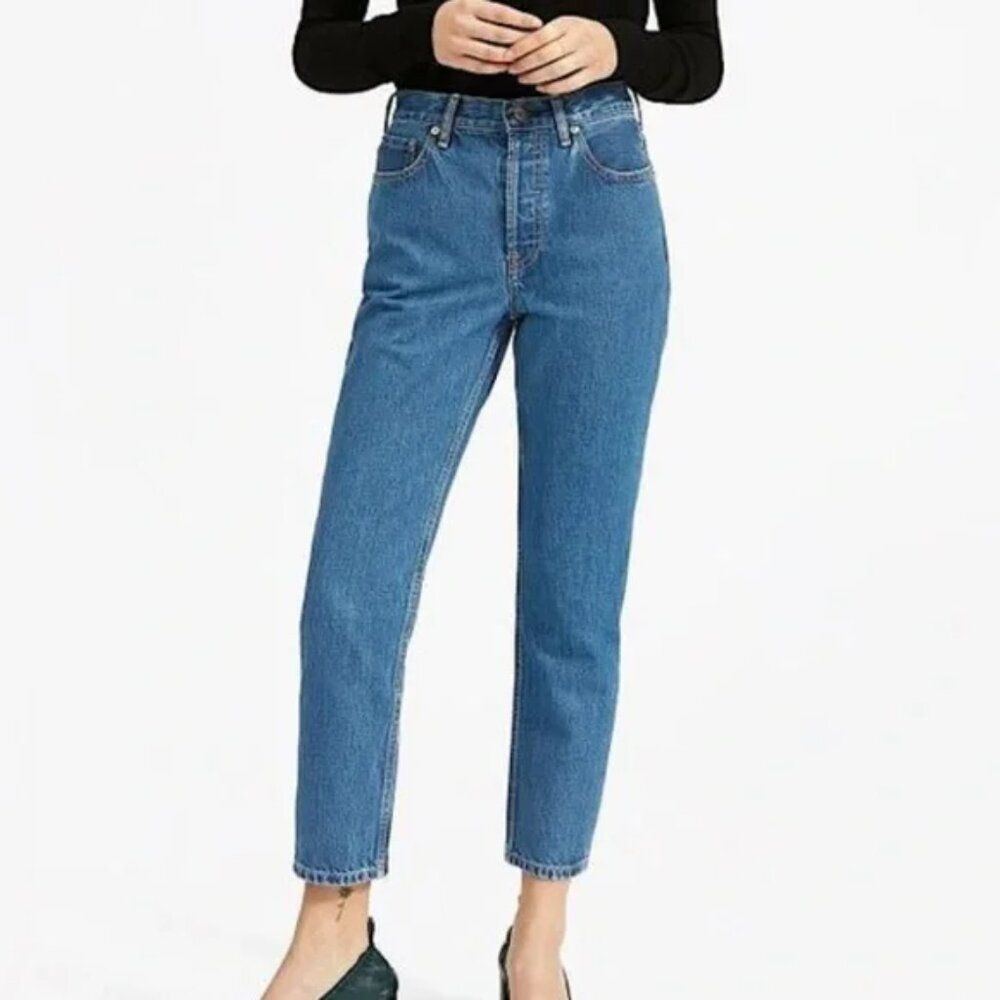 Everlane The Curvy 90's Cheeky Straight Jean - Northridge Wash